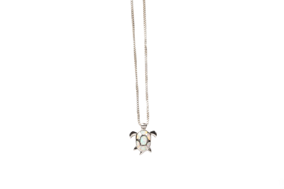 Ocean Soul Turtle Necklace 925