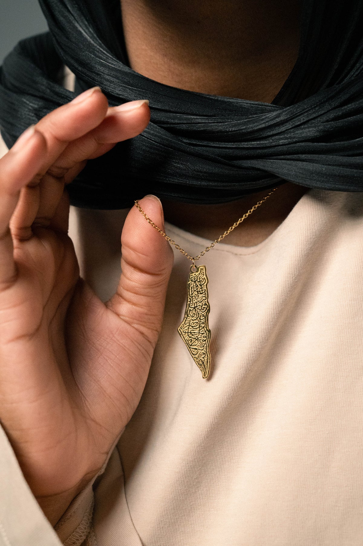 Palestine Map Necklace سلسلة خريطة فلسطين