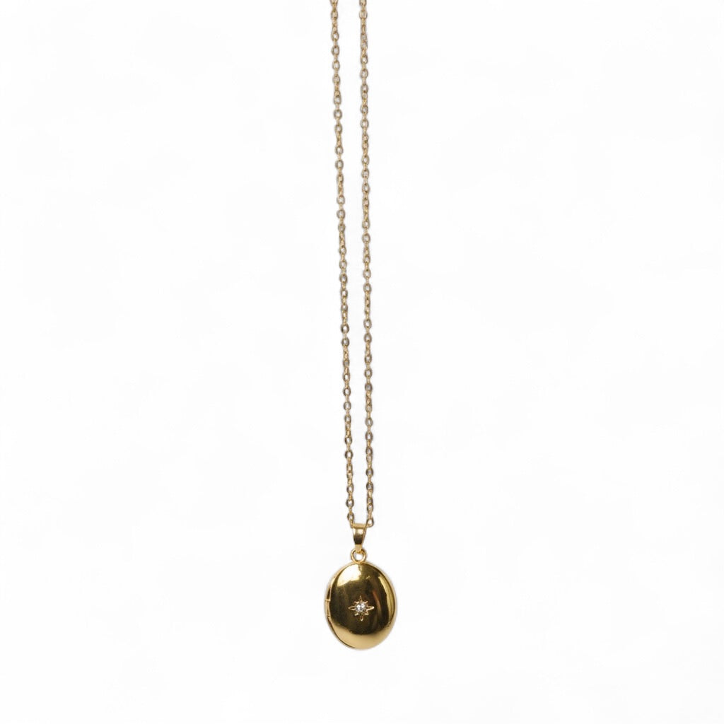Luna Oval Pendant
