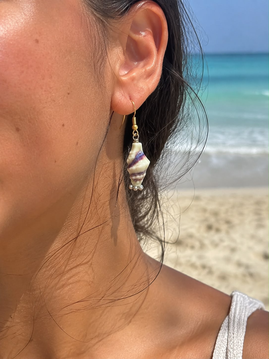 🐚 Purple Shell Earrings