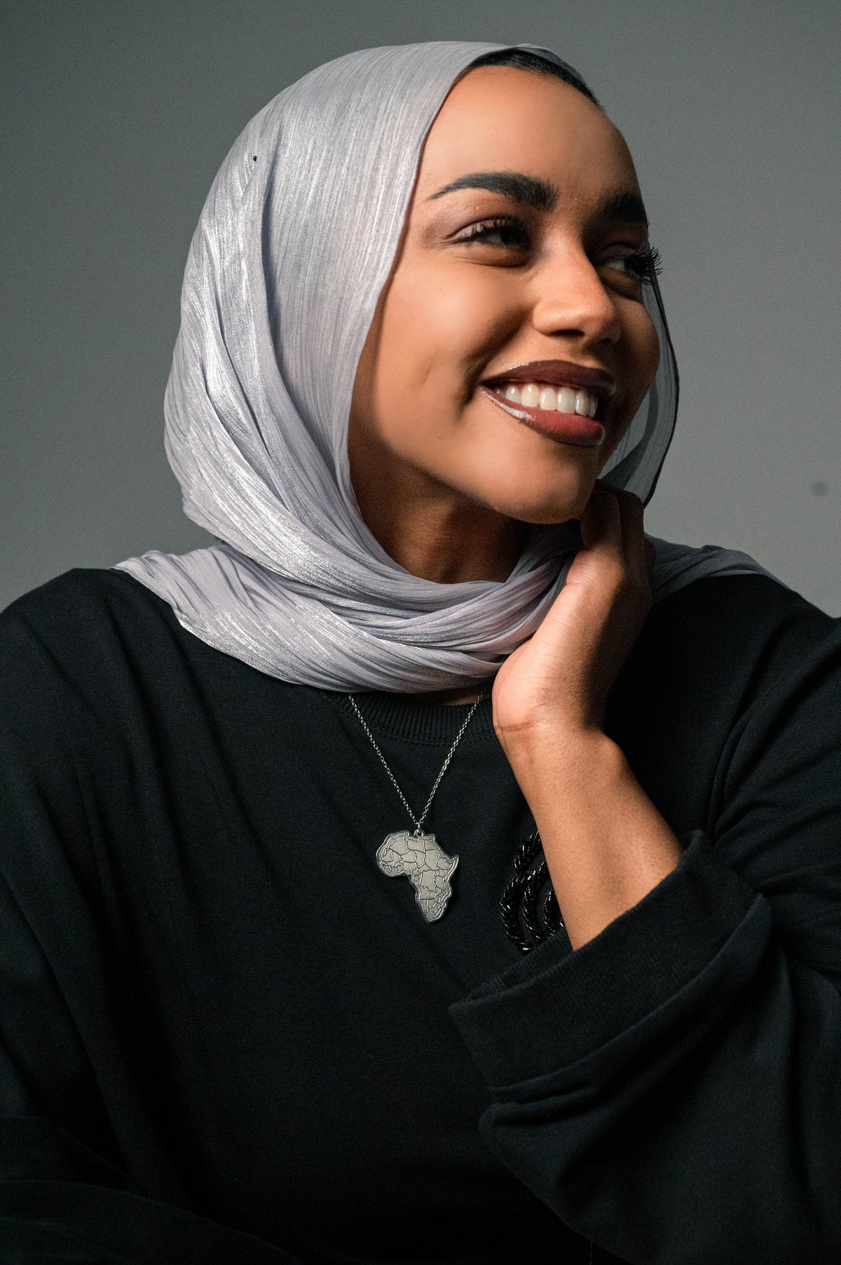 Africa Map Necklace سلسلة خريطة أفريقيا
