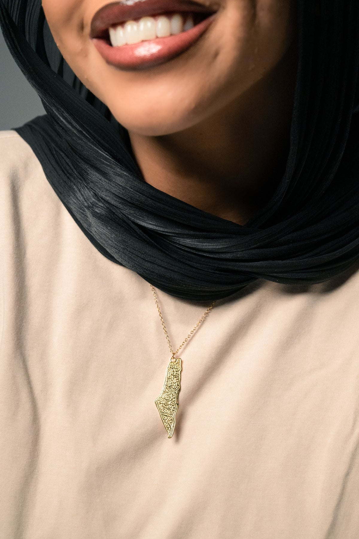 Palestine Map Necklace سلسلة خريطة فلسطين