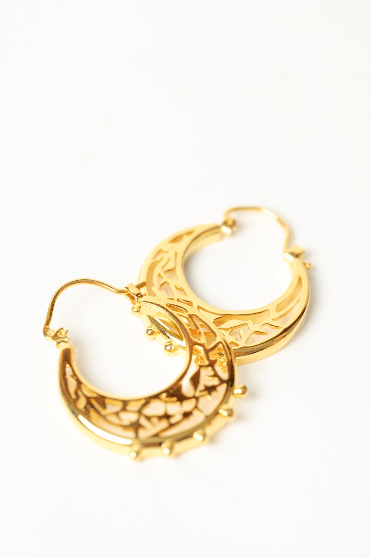 حلق شجرة الزيتون  Olive leaf earrings