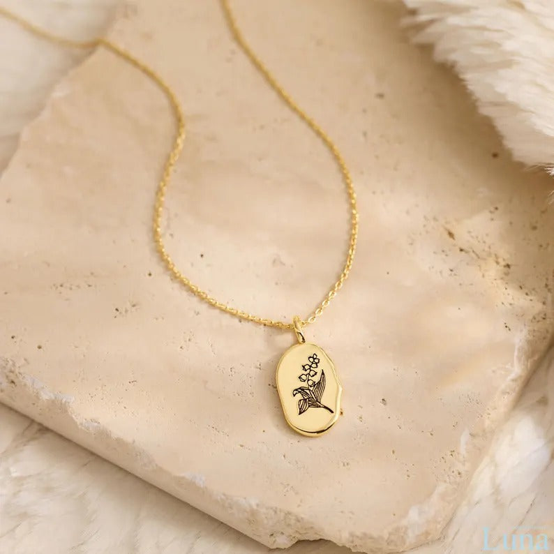 Custom Birth Flower Pendant Necklace