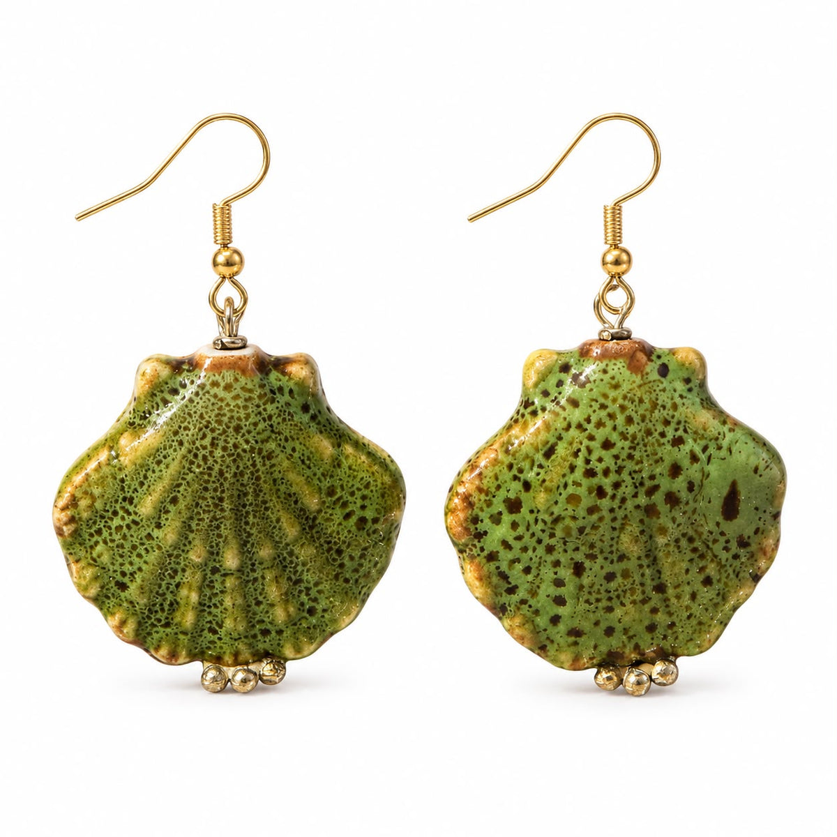 🐚 Green Shell Earrings